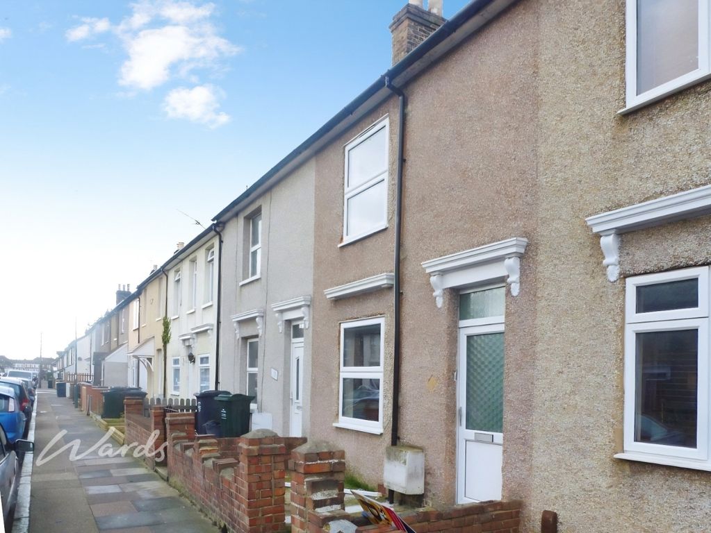 Property photo 1 of 8 Front