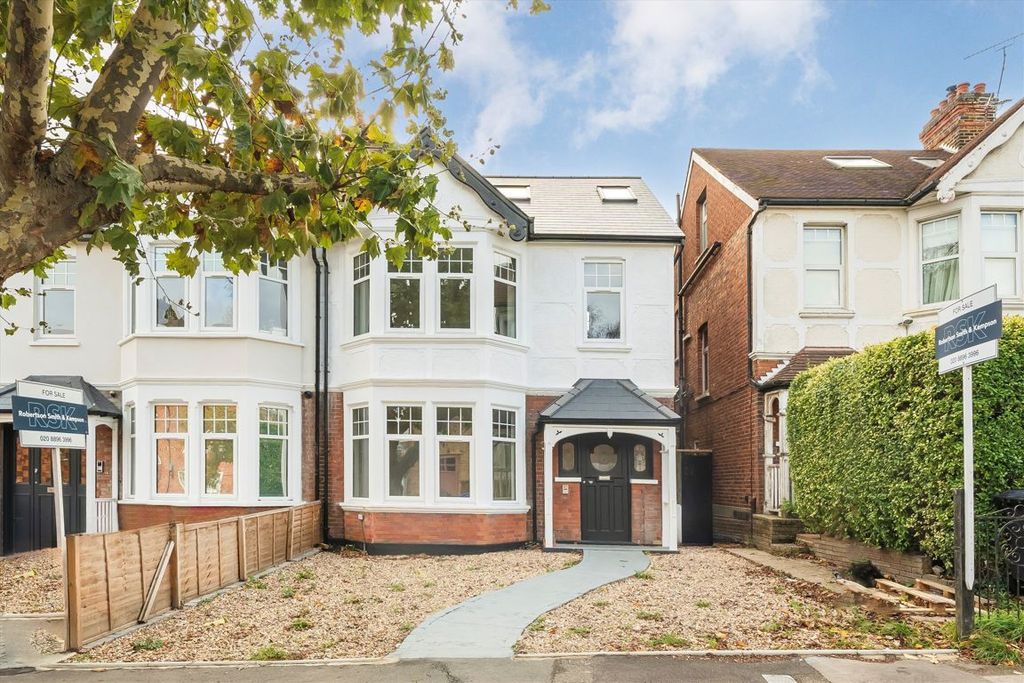 Property photo 1 of 6