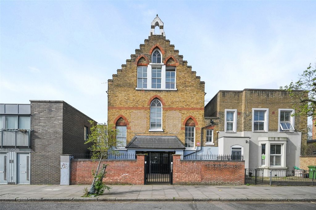 Property photo 1 of 5 Picture No. 15