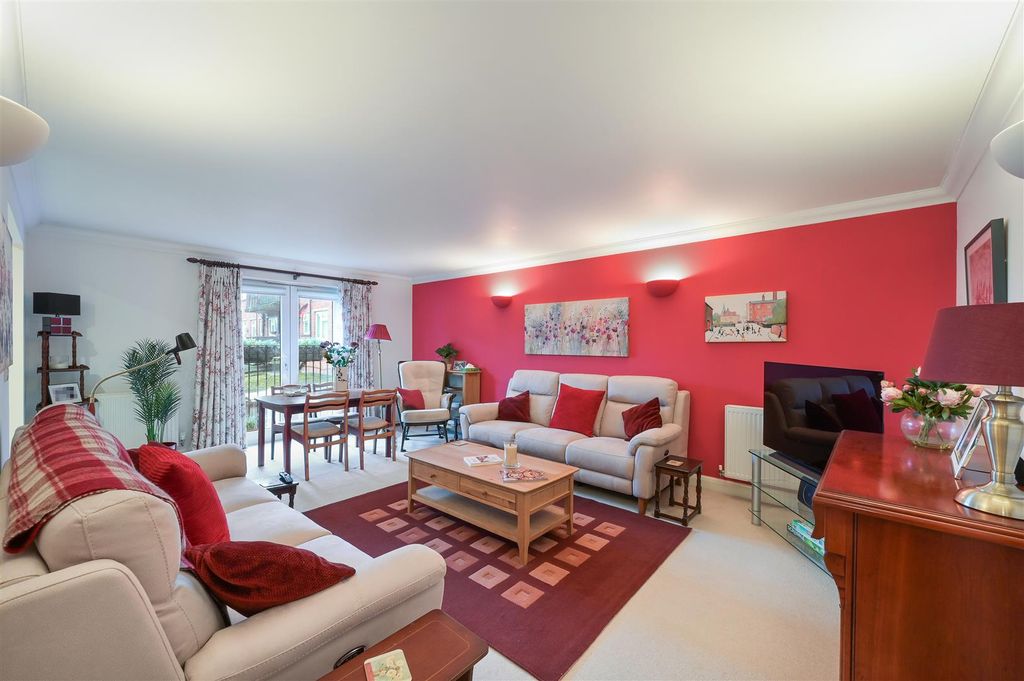 Property photo 2 of 23 Wingfield Court 25  (8).Jpg