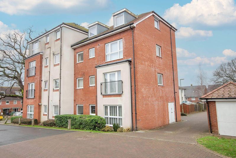 Property photo 1 of 9 Photo 10