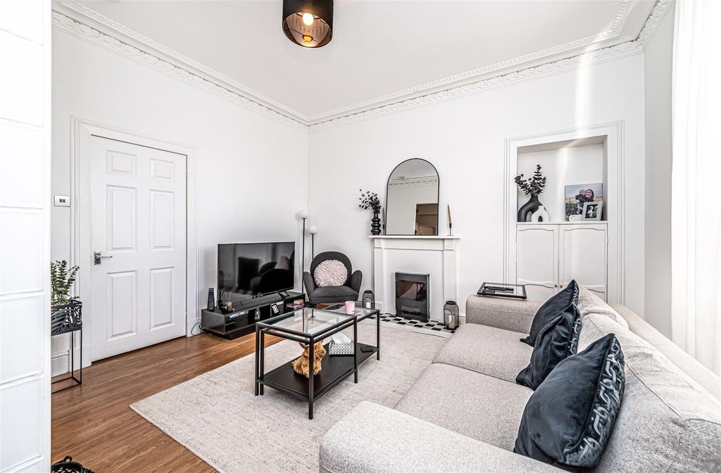 Property photo 3 of 20 Untitled (4 Of 1).Jpg