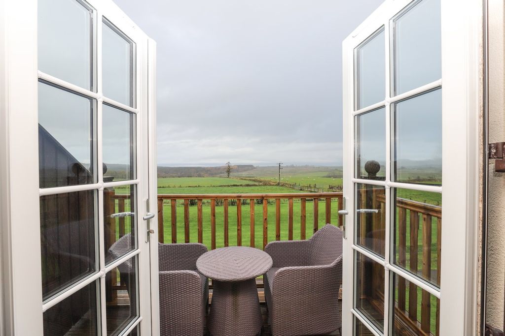 Property photo 3 of 16 Balcony &amp; View