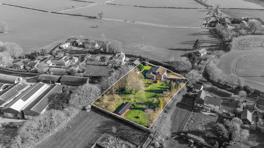 Property photo 1 of 26