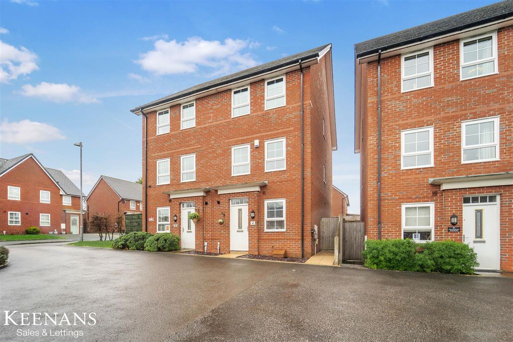 Property photo 1 of 40 1.Jpg