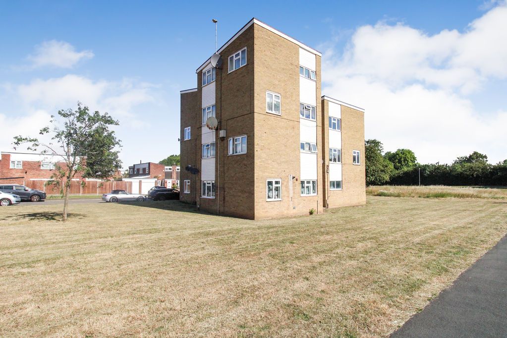 Property photo 1 of 9 Main Building 2