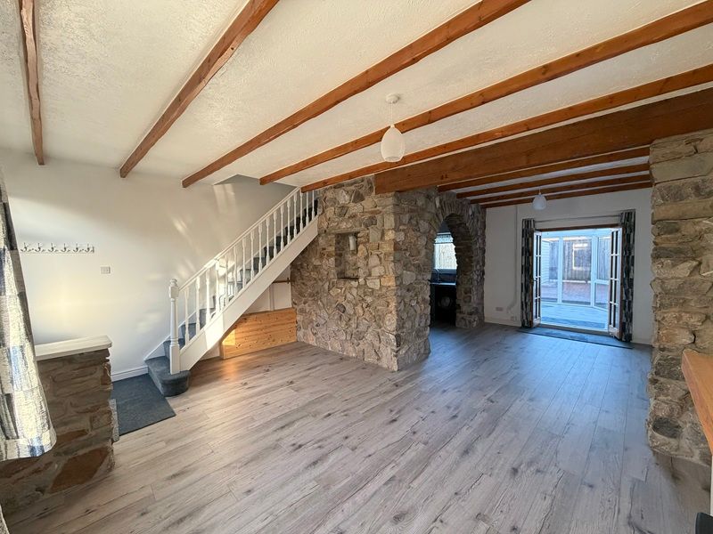 Property photo 3 of 16 Dining Room