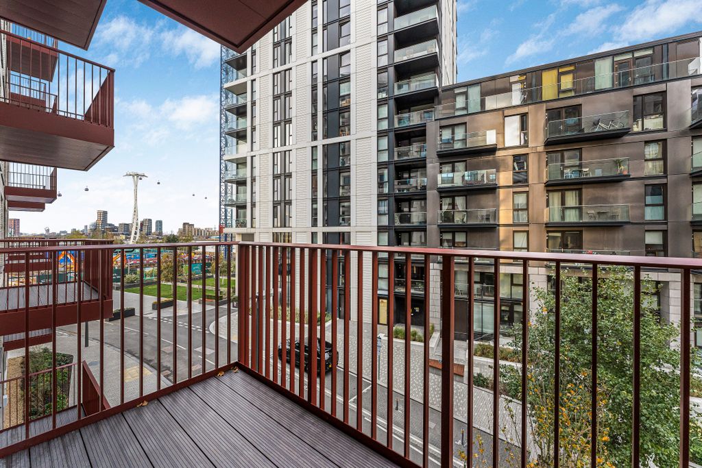 Property photo 3 of 13 2x.Jpg