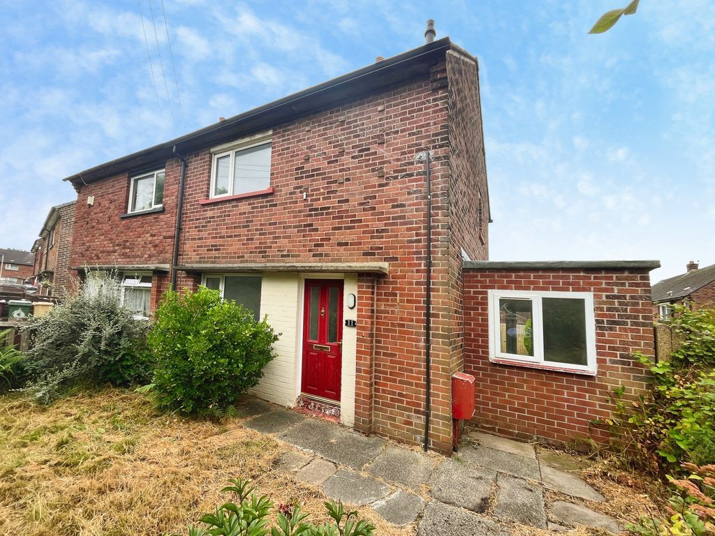 Property photo 1 of 16 External