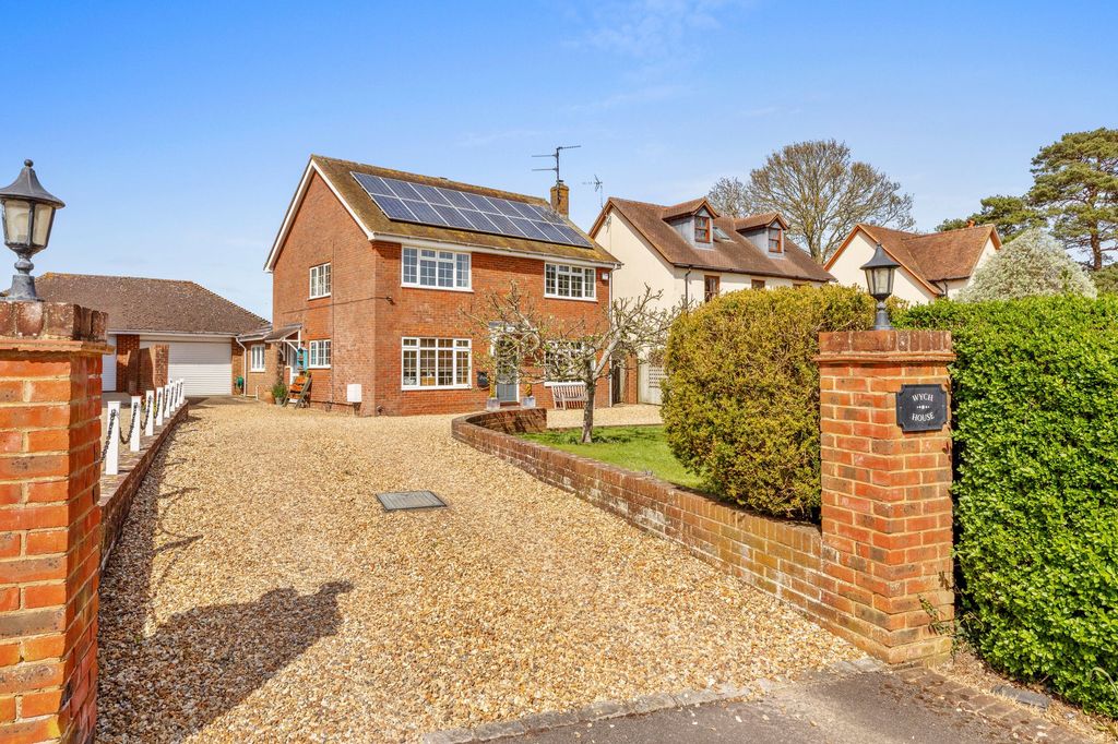 Property photo 1 of 21