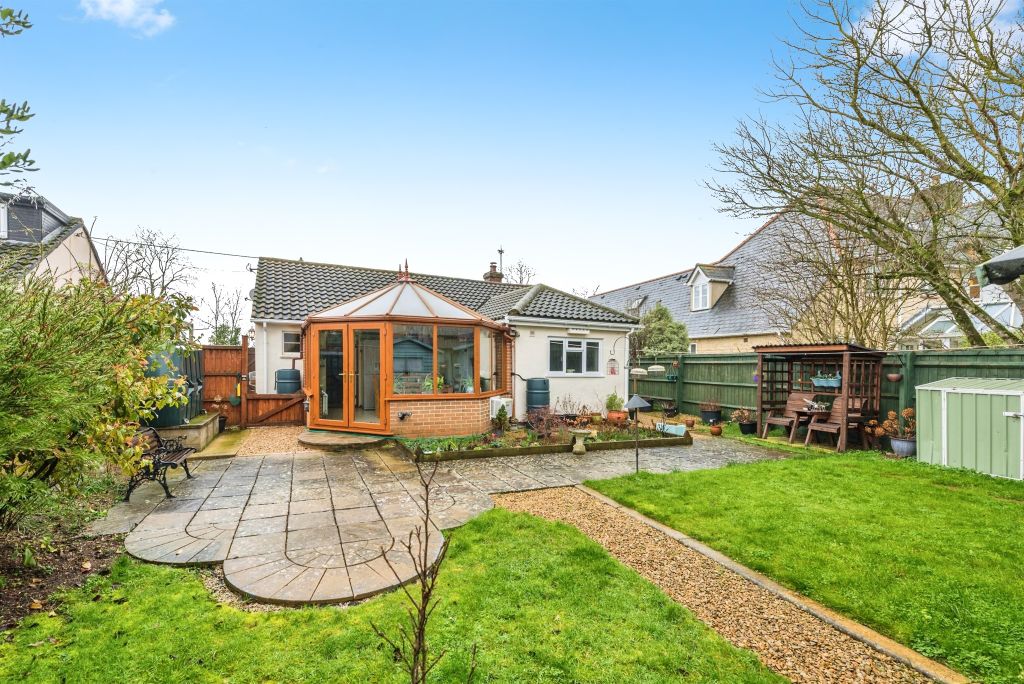 Property photo 1 of 20