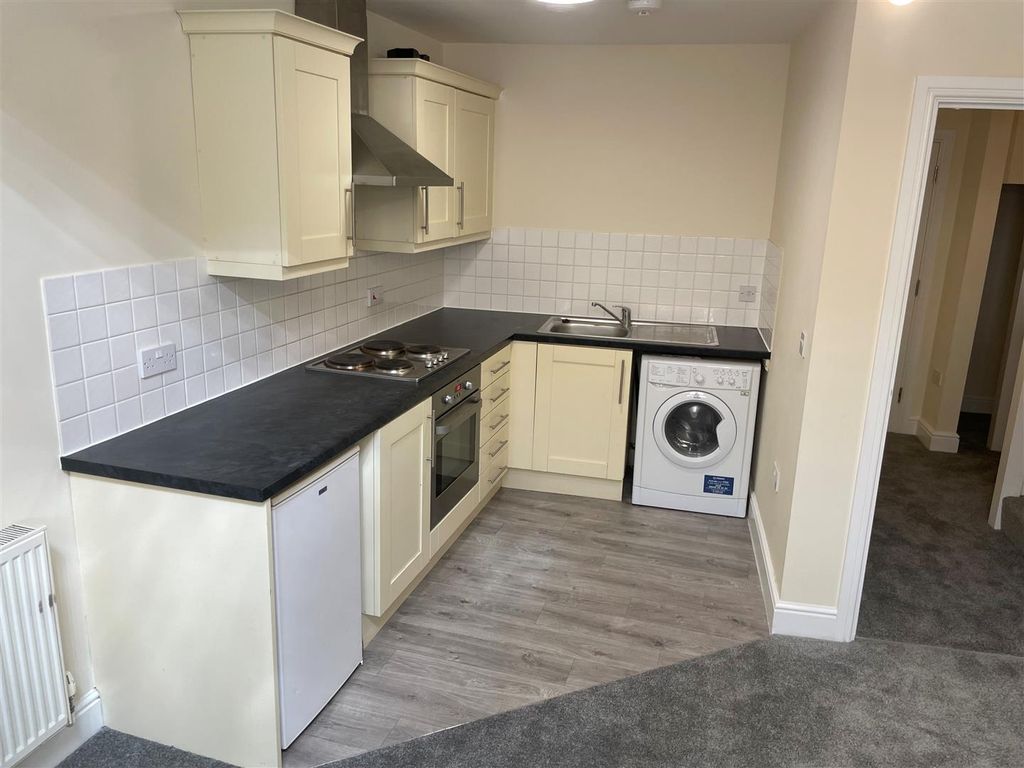 Property photo 2 of 6 Ock Street 4.Jpg