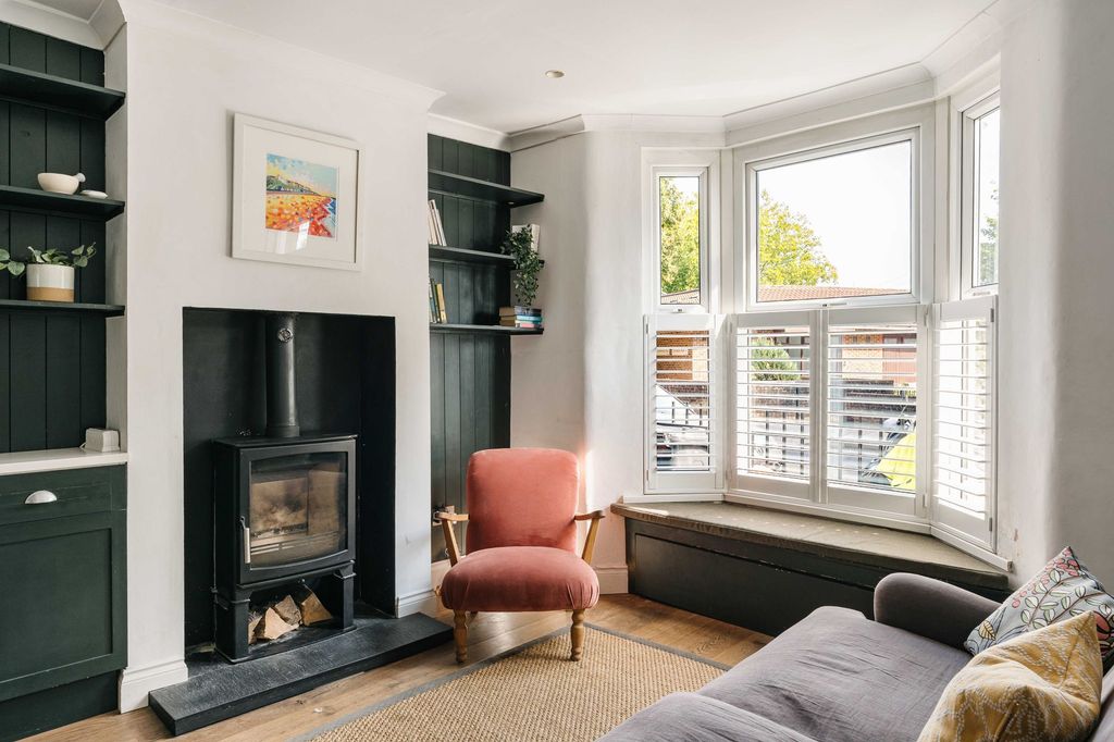 Property photo 1 of 23 Eastway E9