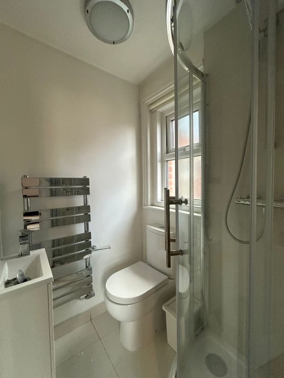 Property photo 2 of 2 Room