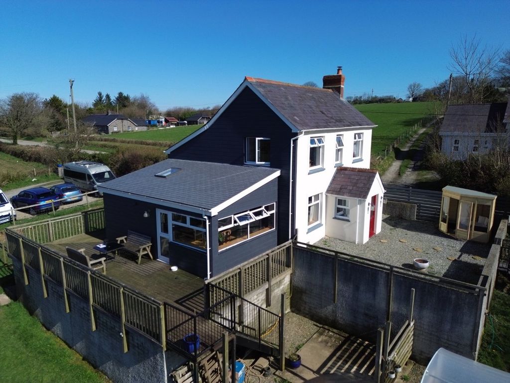 Property photo 3 of 59