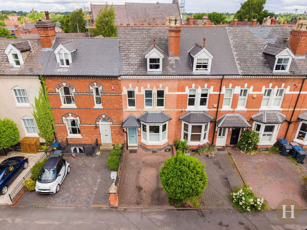 Property photo 2 of 30