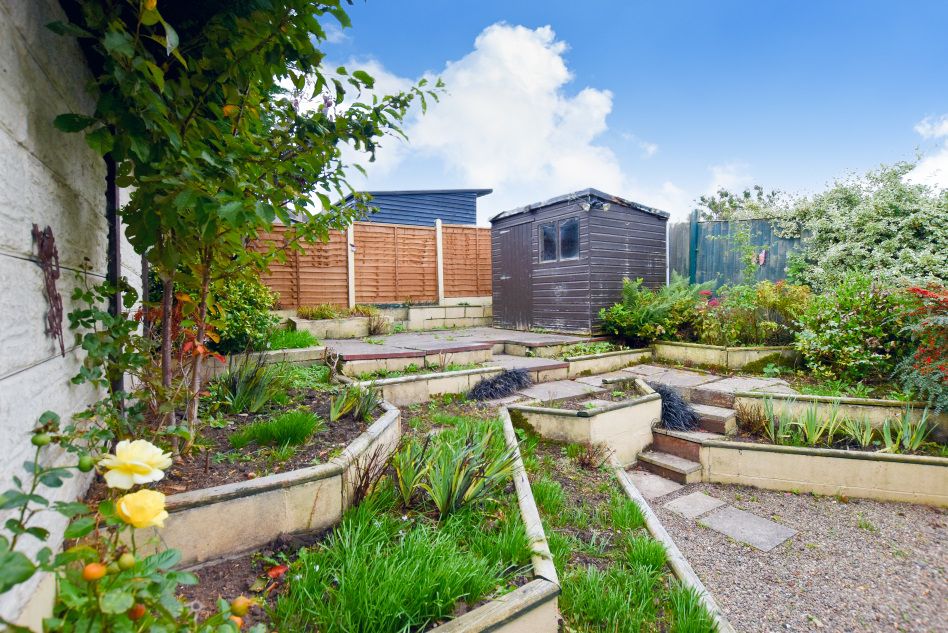 Property photo 2 of 19 Rear Garden 1