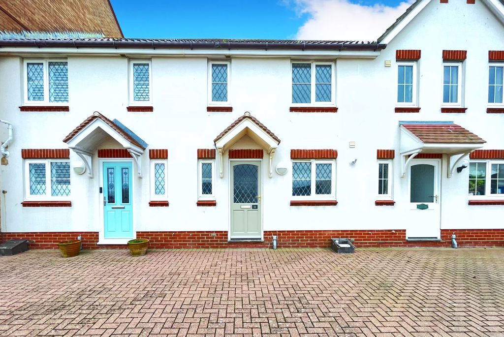 Property photo 2 of 19 Exterior