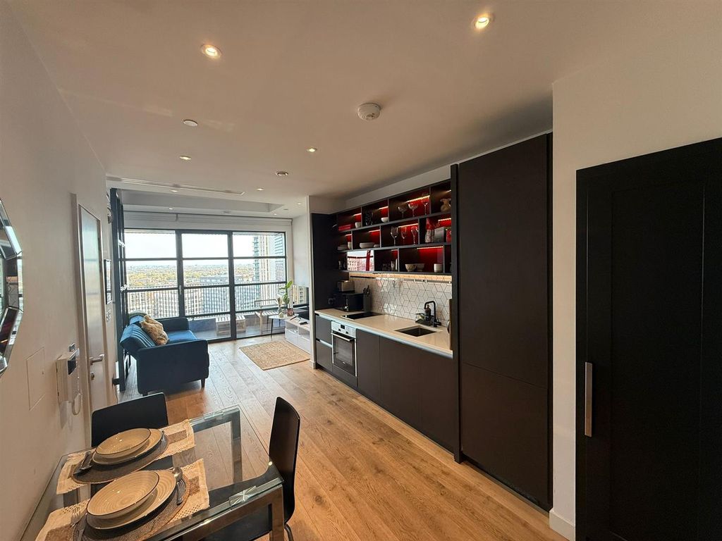 Property photo 2 of 19 Whatsapp Image 2025-11-11 At 12.41.40.Jpeg