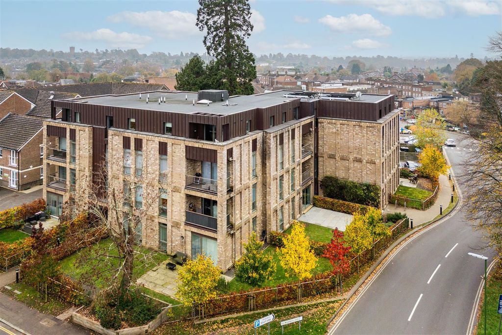 Property photo 1 of 15 Beacon Heights
