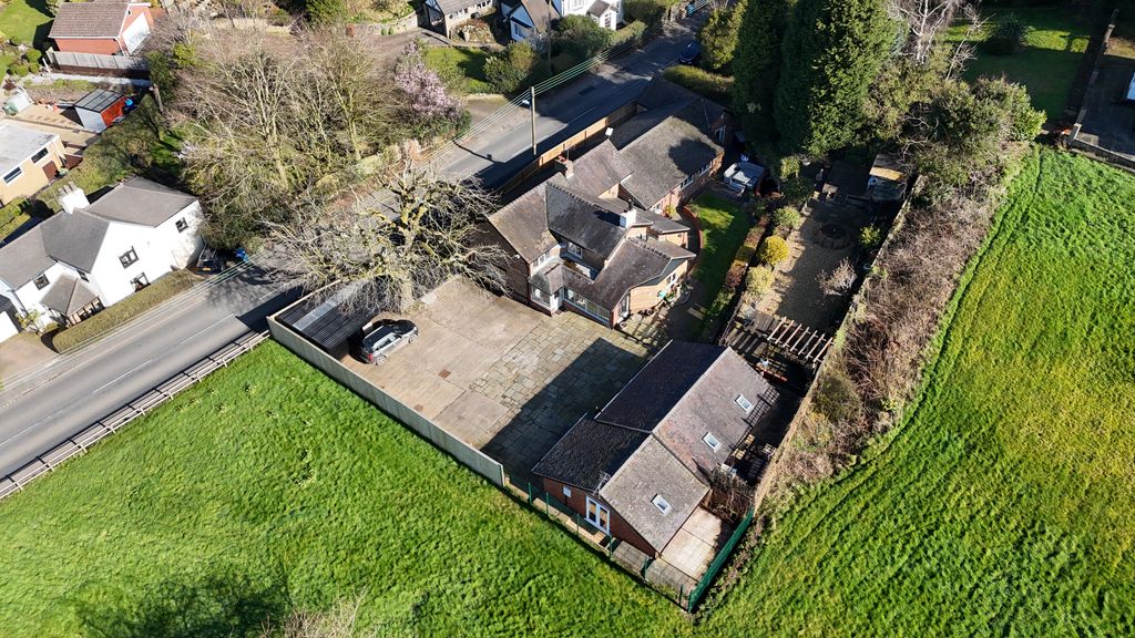 Property photo 1 of 40