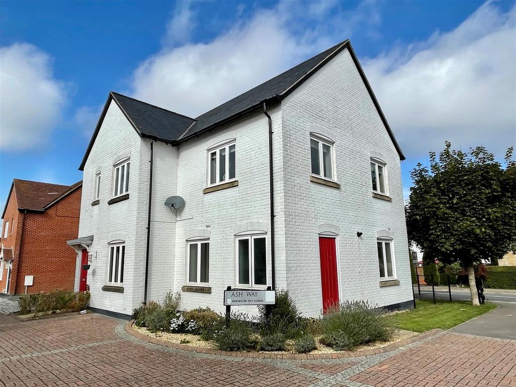 Property photo 2 of 11 Rear.Jpg