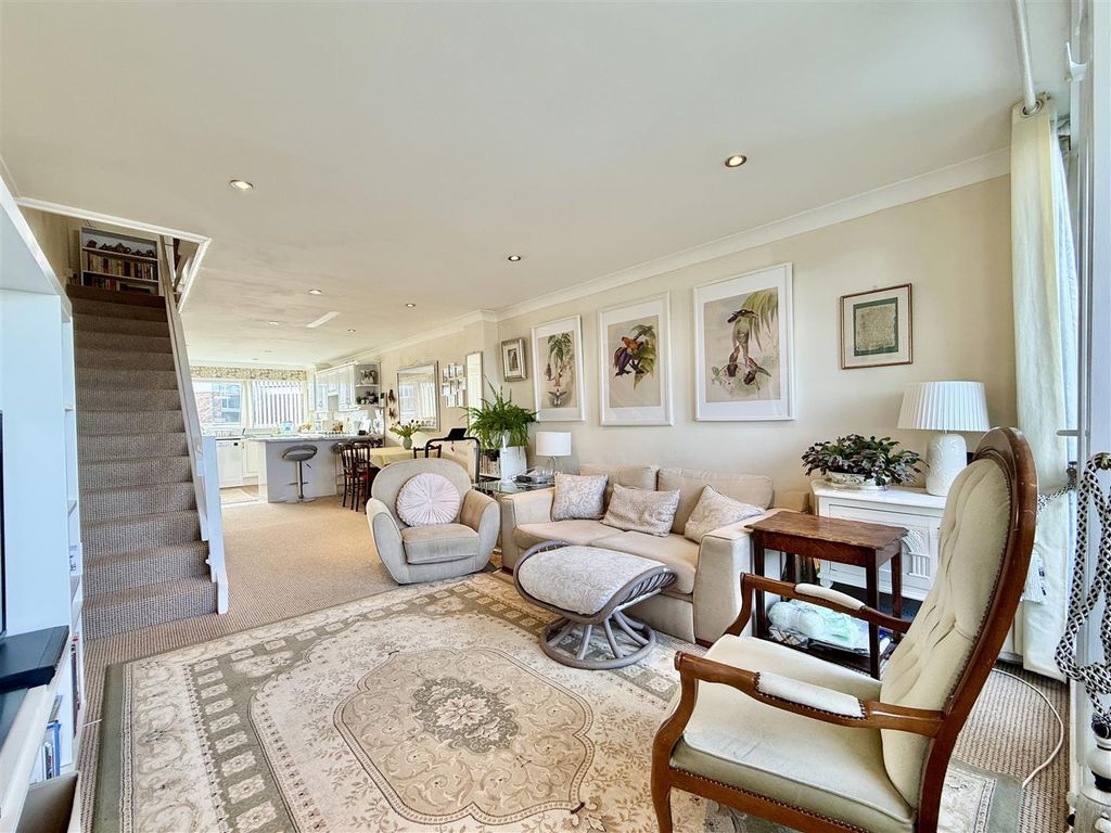 Property photo 2 of 25 Lounge Area.Jpg