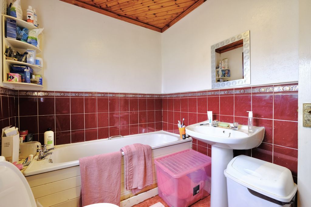 Additional image 9 of 3 bed terraced house for saleFergushill Road, Kilwinning KA13