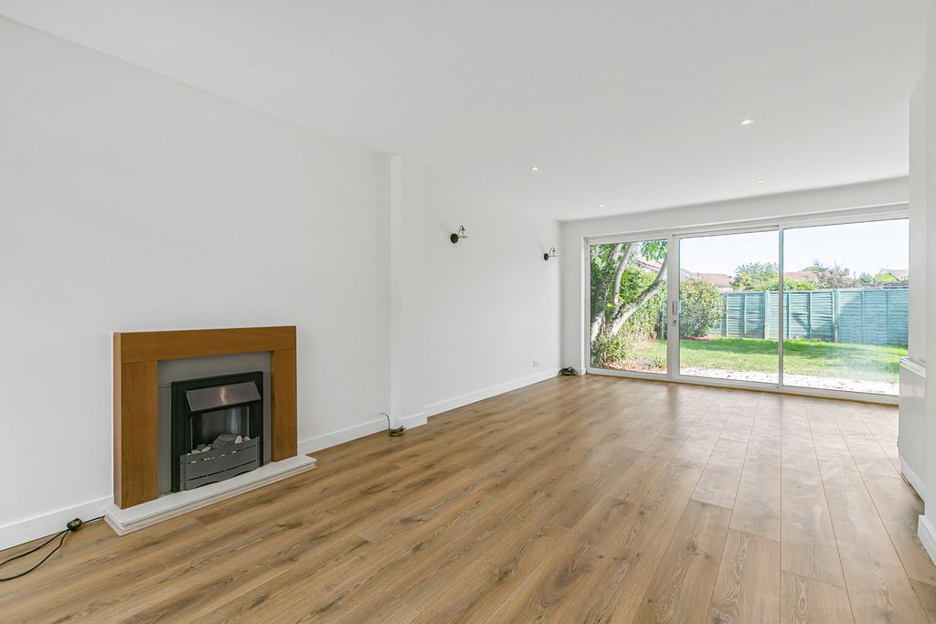 Property photo 3 of 13 Reception Room