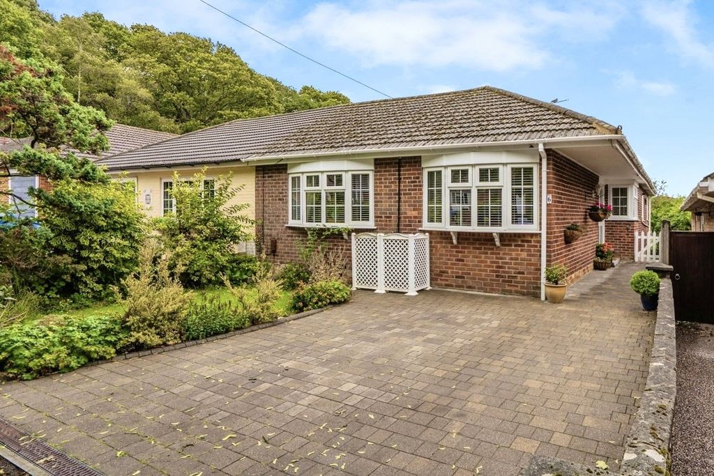 Property photo 1 of 16 Picture No. 26