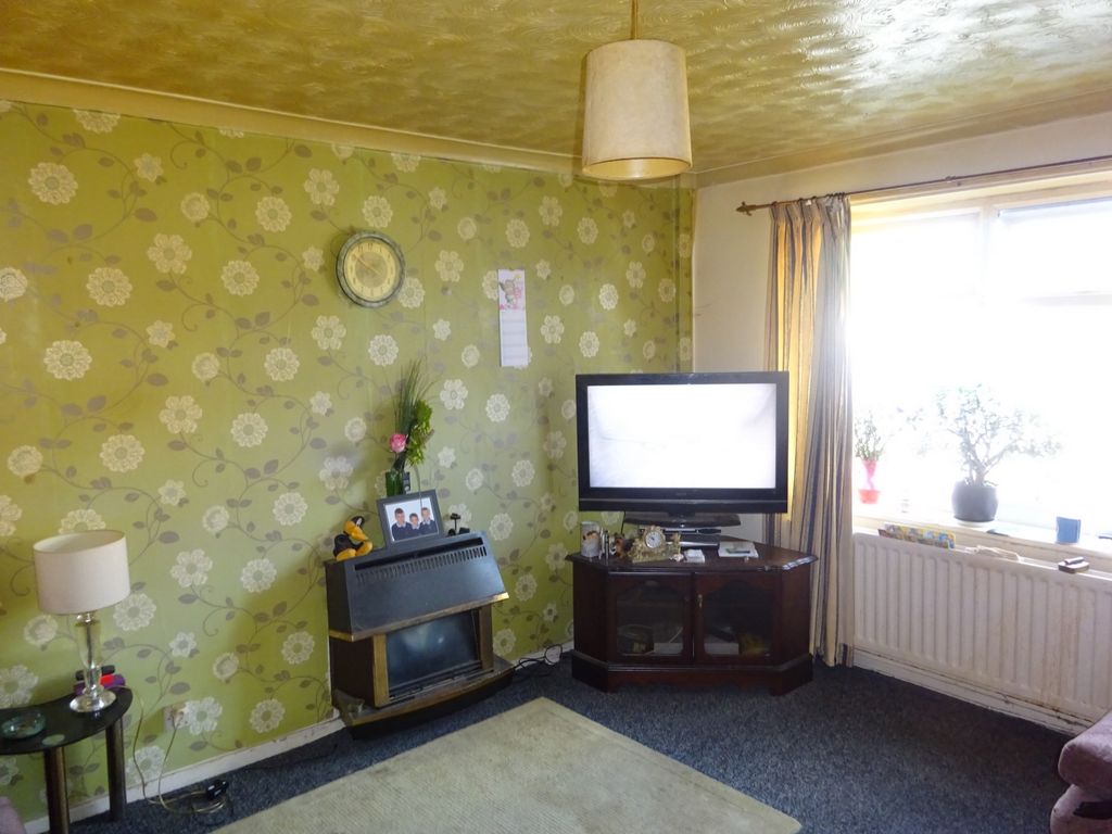 Property photo 2 of 5 Lounge