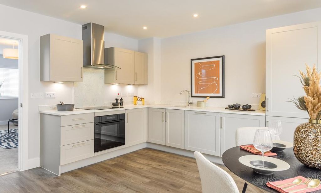 Property photo 3 of 8 Dandara - Zoopla -