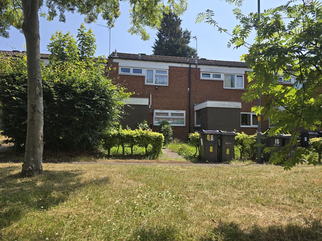 Property photo 1 of 5