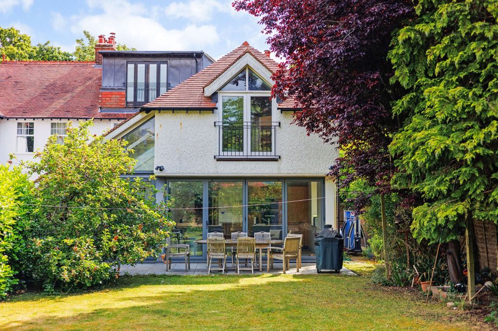 Property photo 2 of 23 Picture No. 39