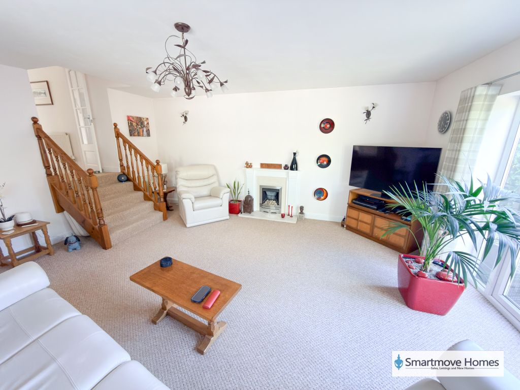 Property photo 2 of 22
