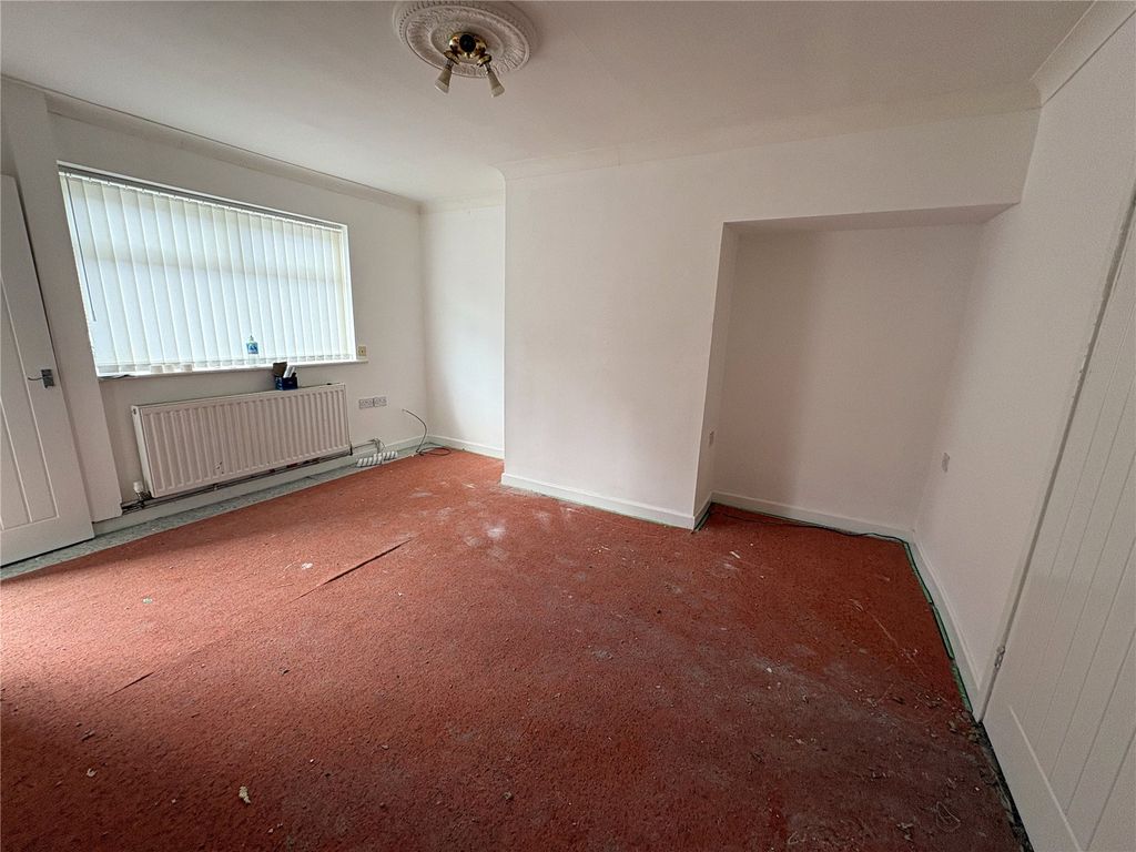 Property photo 2 of 10 Picture No. 08