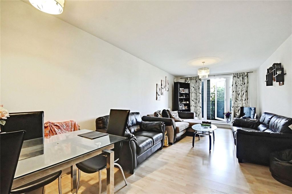 Property photo 2 of 8 Picture No. 02