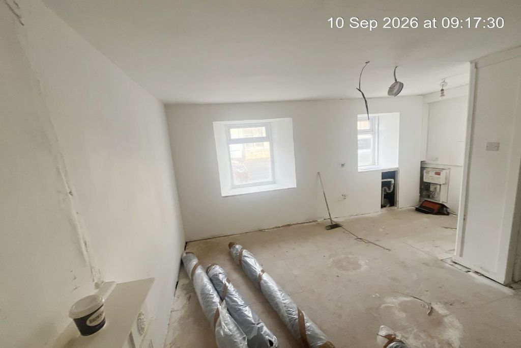 Property photo 2 of 5
