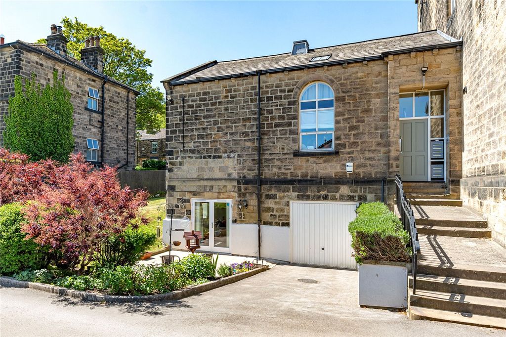 Property photo 1 of 18 Picture No. 05