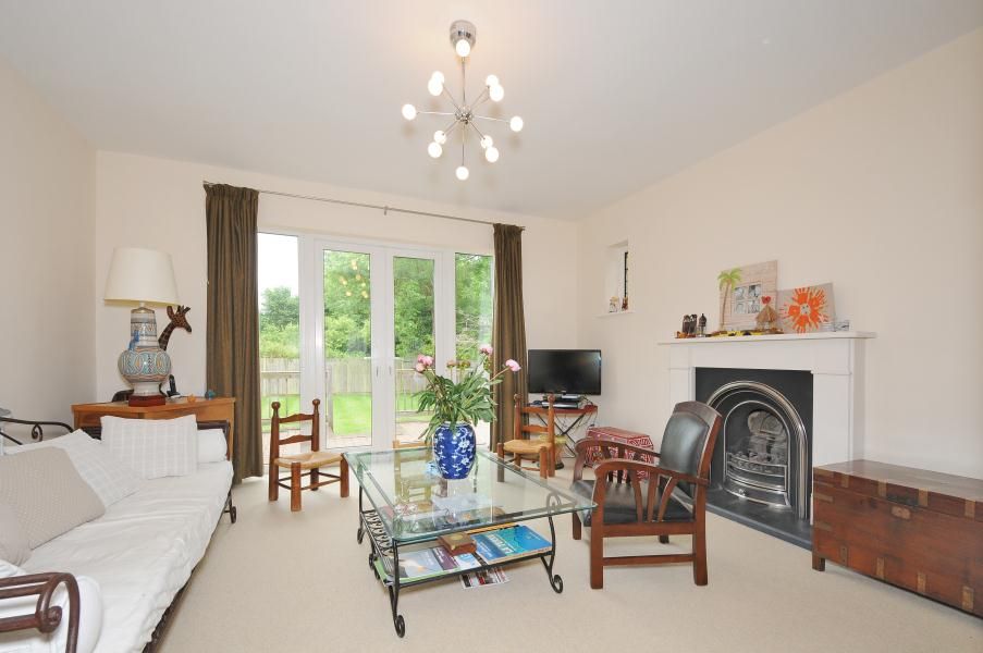 Property photo 3 of 10