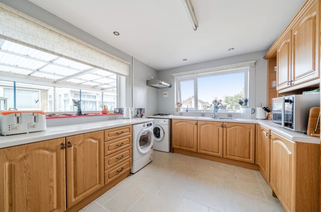 Property photo 2 of 21 1485861-14-6A43Bf1B05783