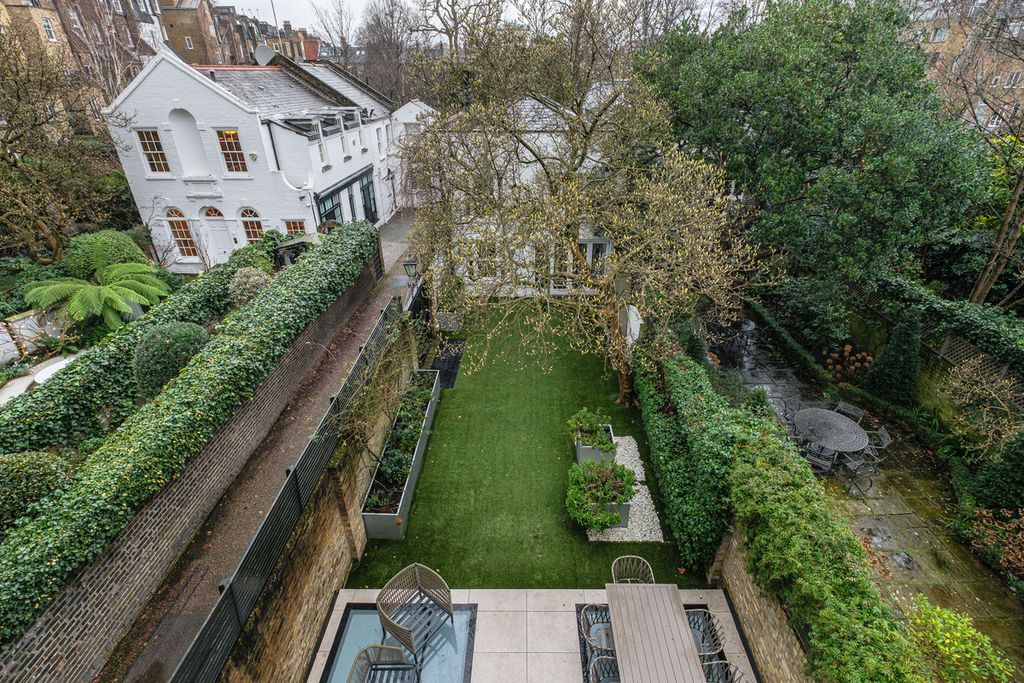 Additional image 37 of 8 bed town house to rentCheyne Walk, London SW3