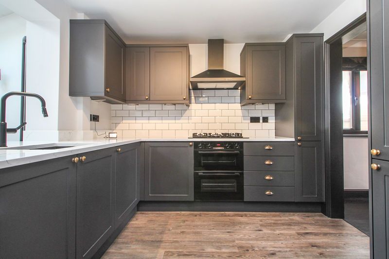 Property photo 3 of 17 Kitchen/Diner