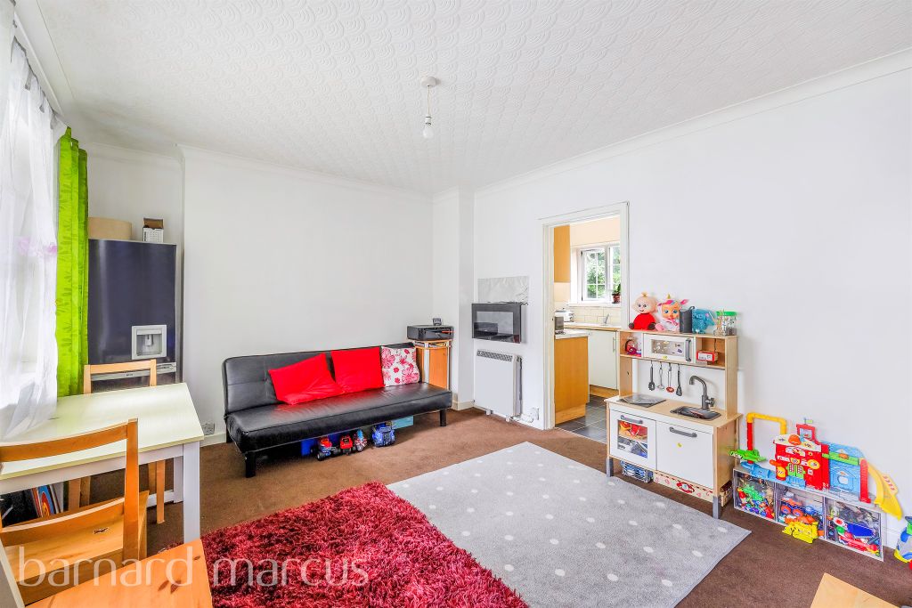 Property photo 2 of 12