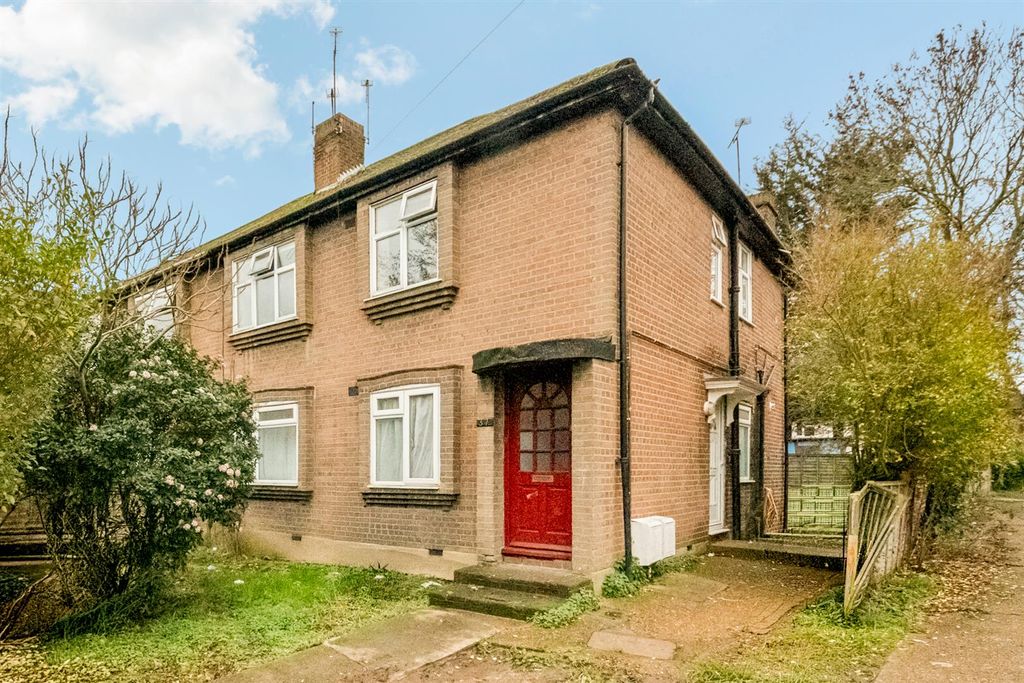 Property photo 1 of 8