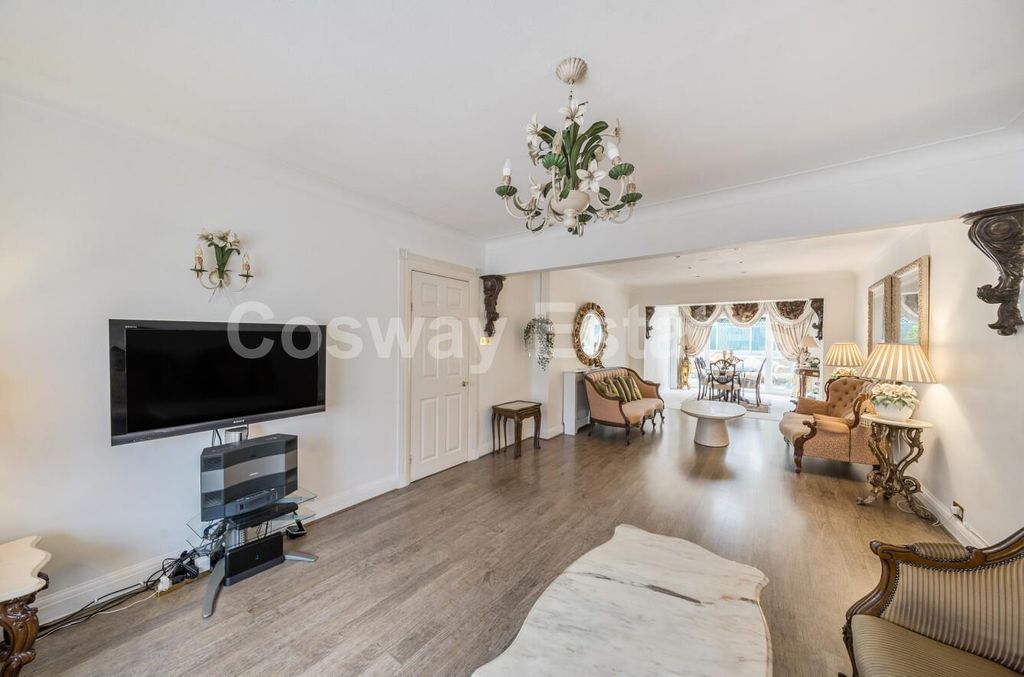 Property photo 2 of 17 65d6155F-58d7-4B8d-9Ffb-Ff0A8Dd00082.Jpg