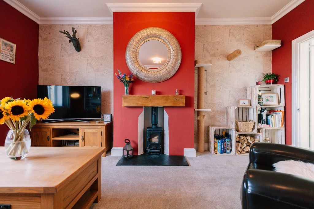 Property photo 3 of 22
