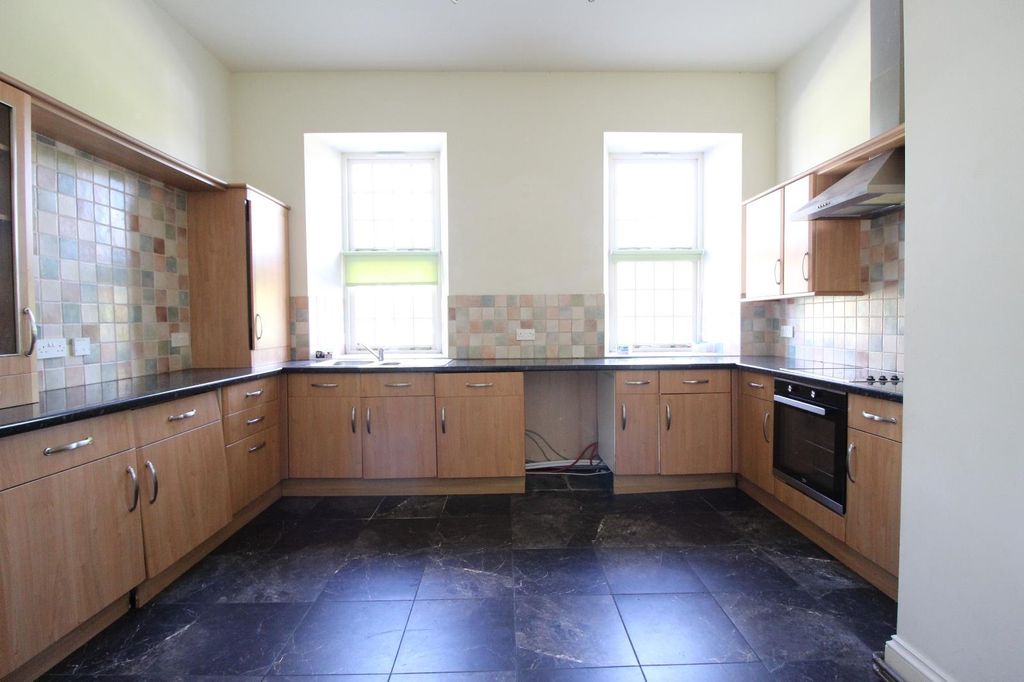 Property photo 2 of 12 0 General