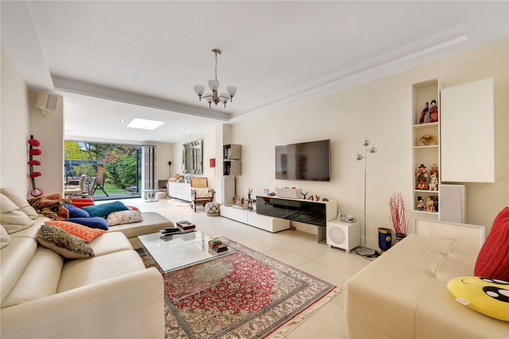 Property photo 1 of 18 Picture No. 32