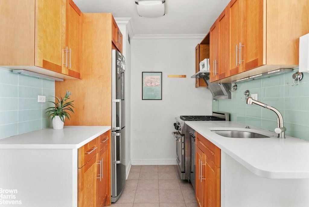 Property photo 3 of 9 <Alttext/>